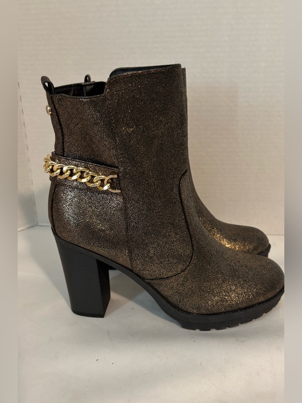 GUESS by “Greedy” Metallic Bronze Chain-Accent  Women’s Ankle Boots  SZ 10